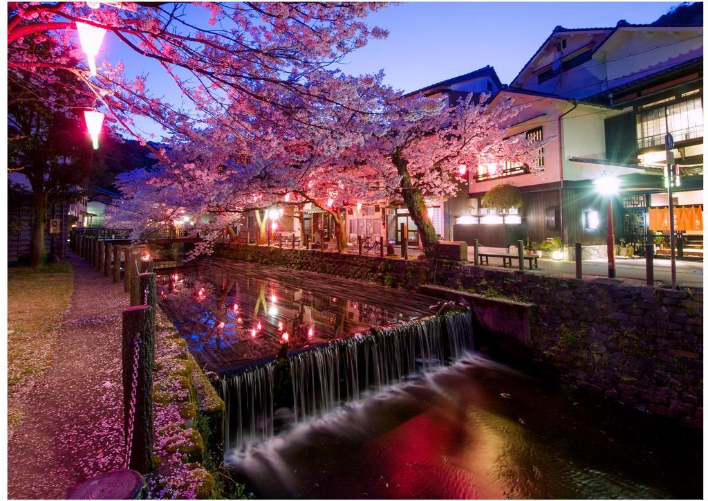 Yutouya Ryokan Toyooka  Exterior foto