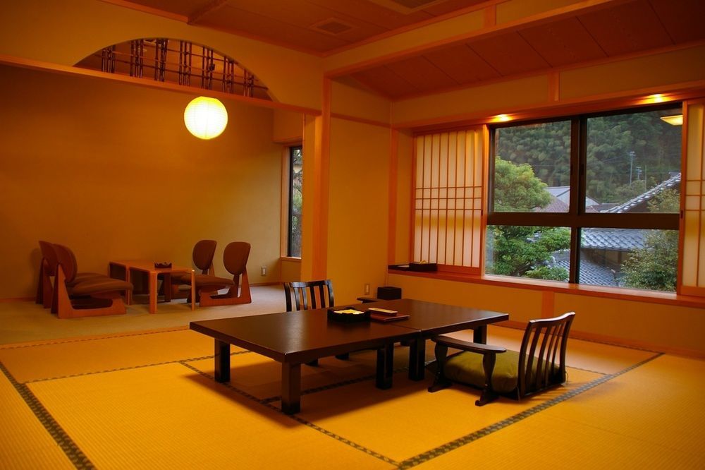 Yutouya Ryokan Toyooka  Exterior foto