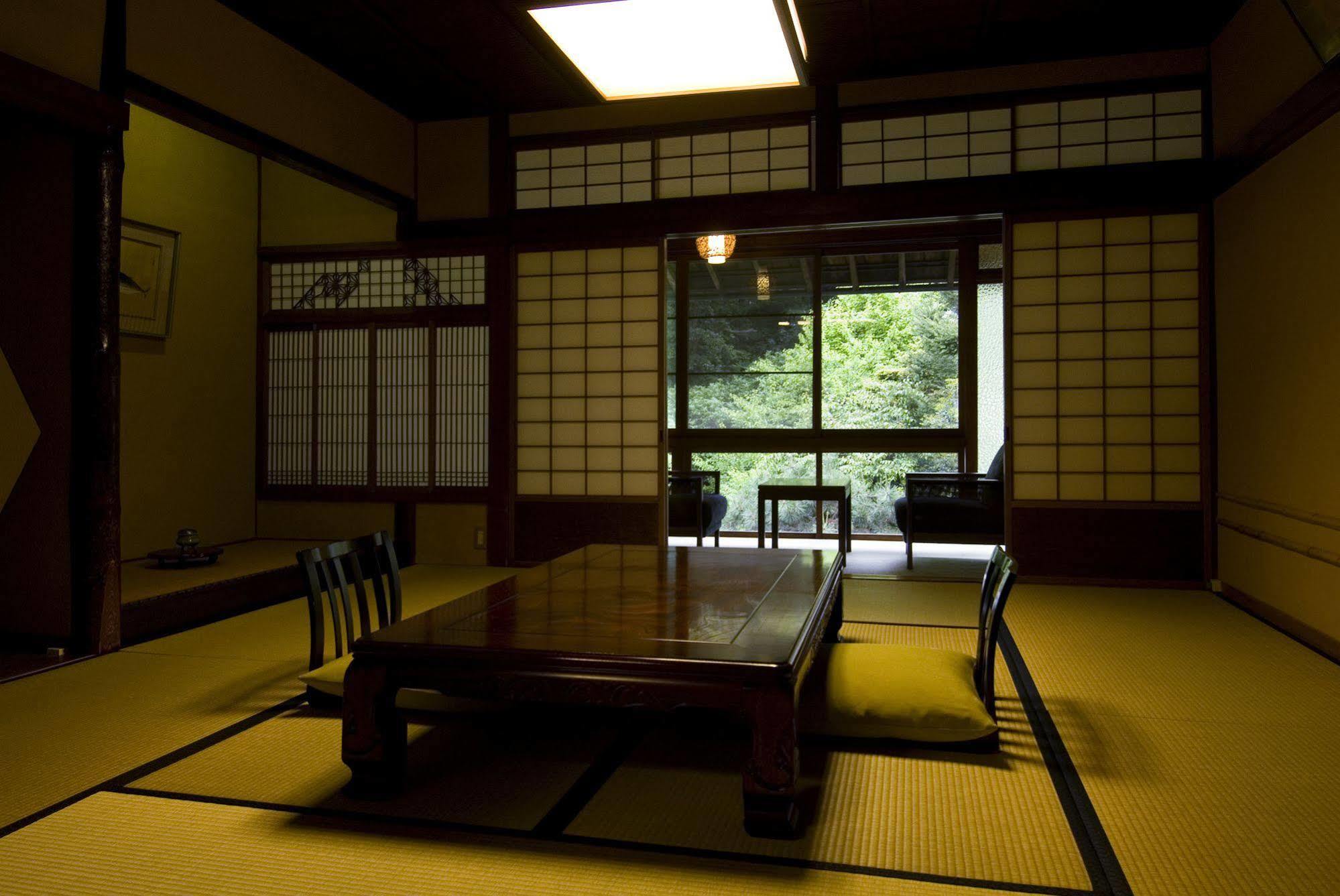Yutouya Ryokan Toyooka  Exterior foto